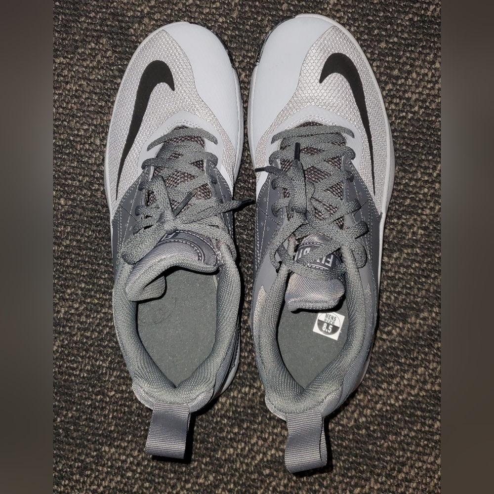 Nike Men's Fly By Low II Basketball Shoes - Picture 6 of 6